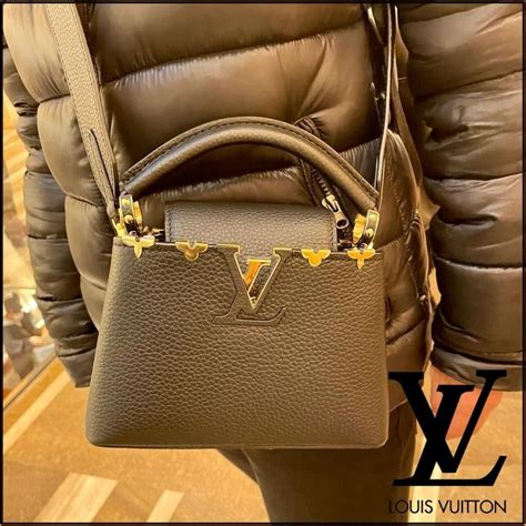 louis vuitton capucines second hand|Louis Vuitton capucines mm bag.